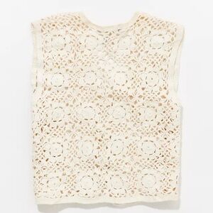 Solitaire Women's Cream Crochet Crop Top